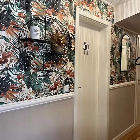2-zimmer - Zentral Ueber Den Daechern Von - 5 Min Vom Hbf - Gegenueber Galerie Apartment Aschaffenburg